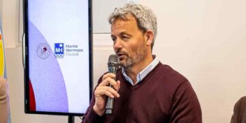 Arranz: «Todo lo que podamos hacer para que los jóvenes estudien en Monte Hermoso es un gran avance»