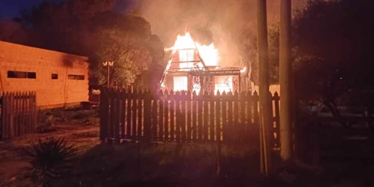 Incendio en casa de Sauce Grande