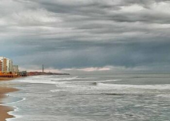 Playa de Monte Hermoso en invinerno