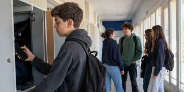 Prohibición de redes sociales en Francia