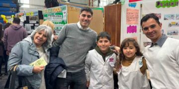 Alumnos de Monte Hermoso en la Feria Regional de Ciencias