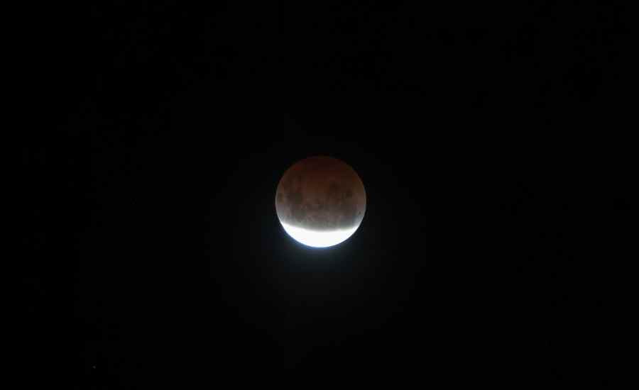 Eclipse lunar 28 de agosto