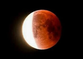 Eclipse lunar en Monte Hermoso