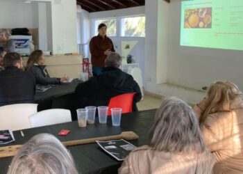 Taller de cerveza artesanal en Coronel Dorrego
