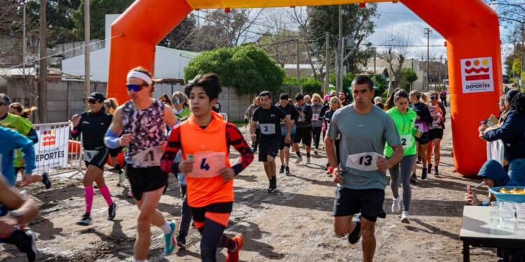 Carrera solidaria Jardín 902 2026
