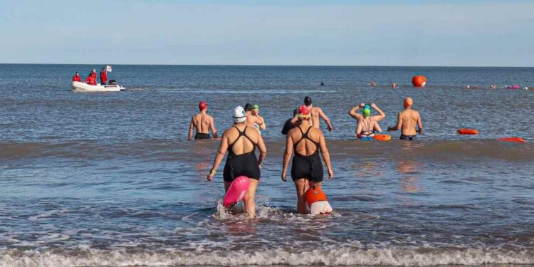 Competencia de Aguas Abiertas Frías 2026