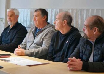 Reunión por la obra de agua en Sauce Grande