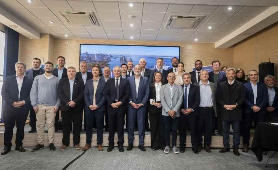 Encuentro de intendentes de la región en PBB