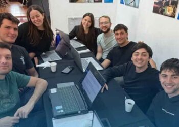 Estudiantes de la UNS y la UTN fueron premiados por un proyecto para recuperar asfalto con aceite de cocina usado