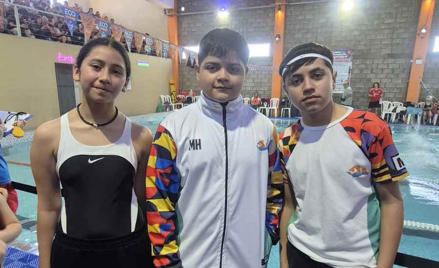 Nadadores juveniles de Monte Hermoso