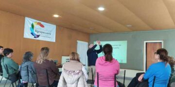 Taller sobre huertas en Dorrego